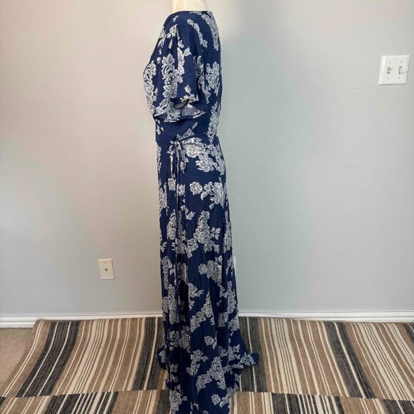 Lulus Women's Heart of Marigold Wrap Maxi Dress 100% Rayon Floral Navy Blue Sz L - Picture 9 of 16
